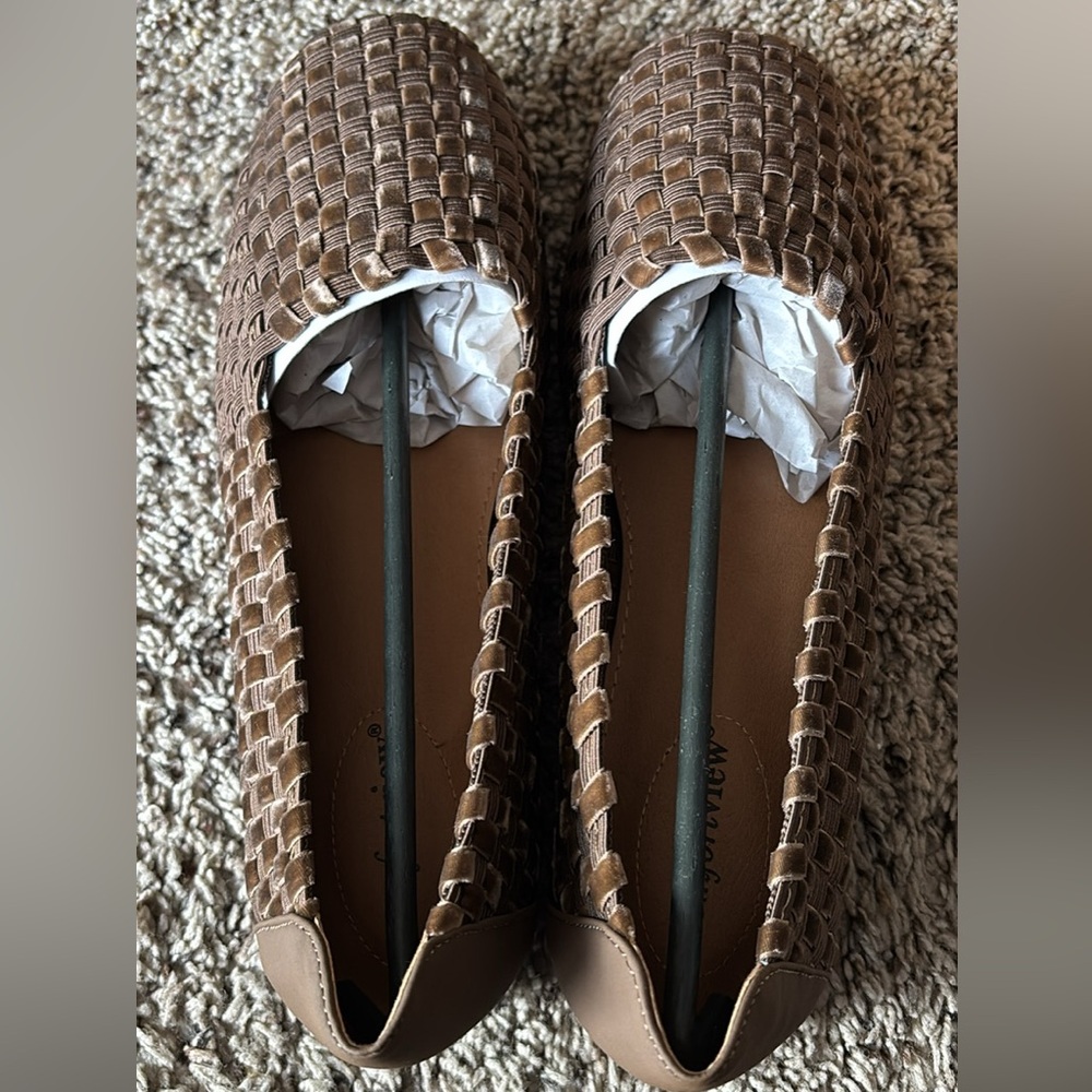 Comfortview Brown Woven Loafers